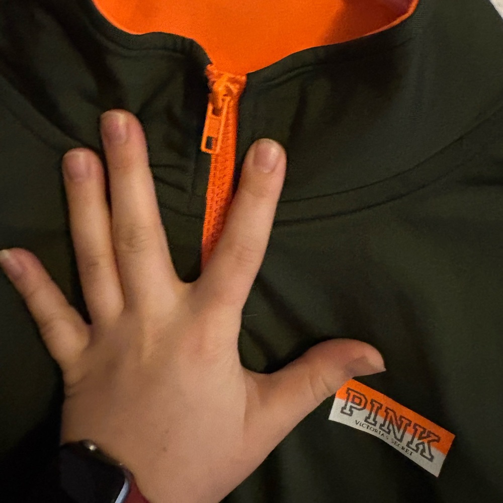PINK Quarterzip - Picture 3 of 6